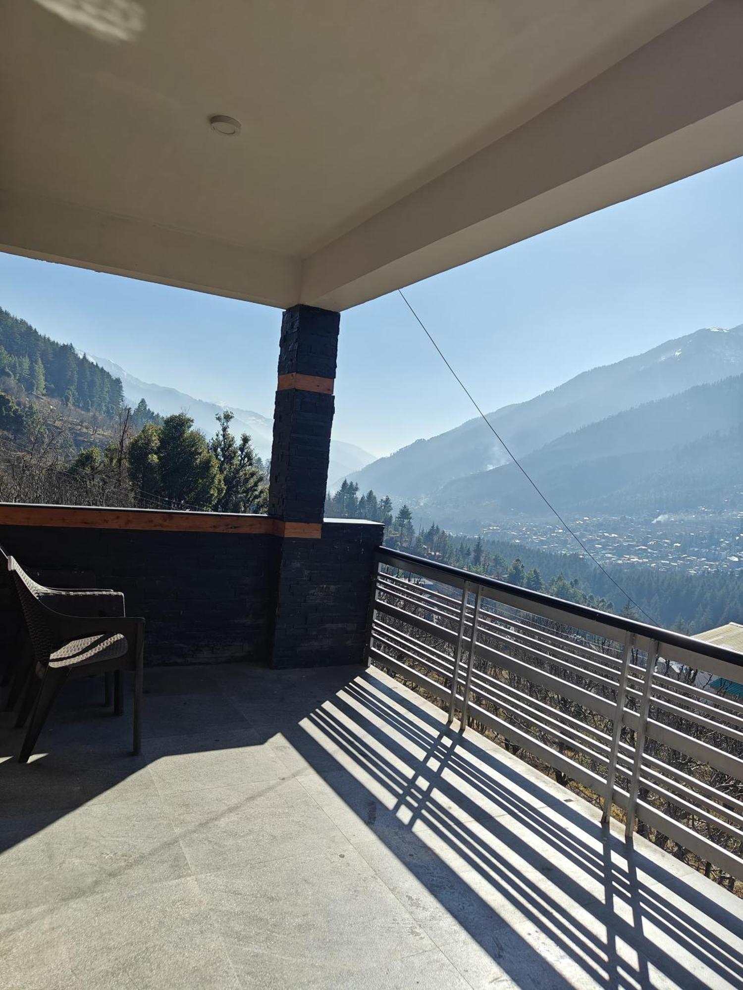 Santosh Cafe & Rooms Amritsar Exterior foto